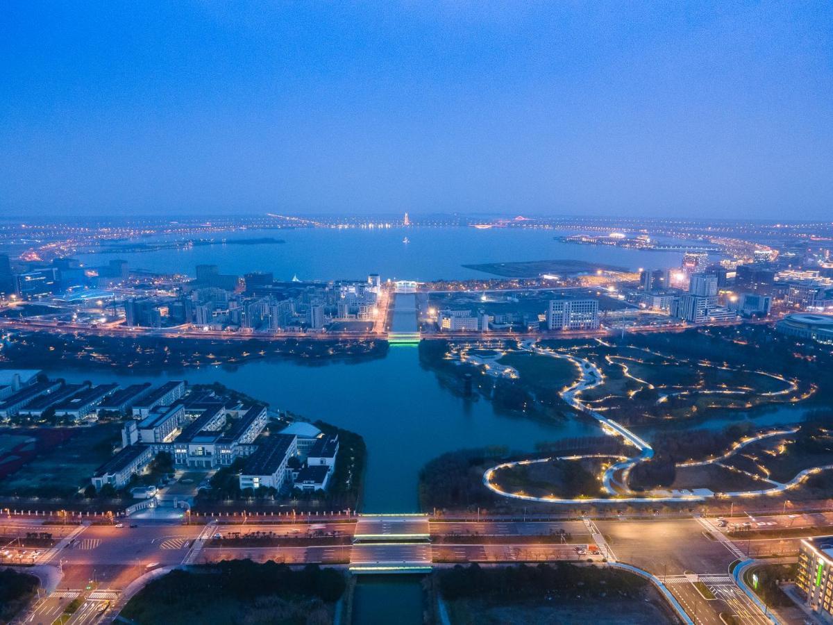 Holiday Inn Shanghai Dishui Lake By Ihg Nanhui Buitenkant foto