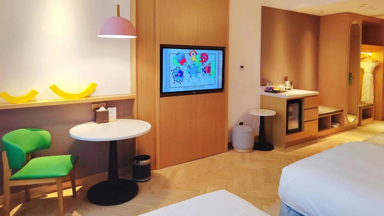 Holiday Inn Shanghai Dishui Lake By Ihg Nanhui Buitenkant foto